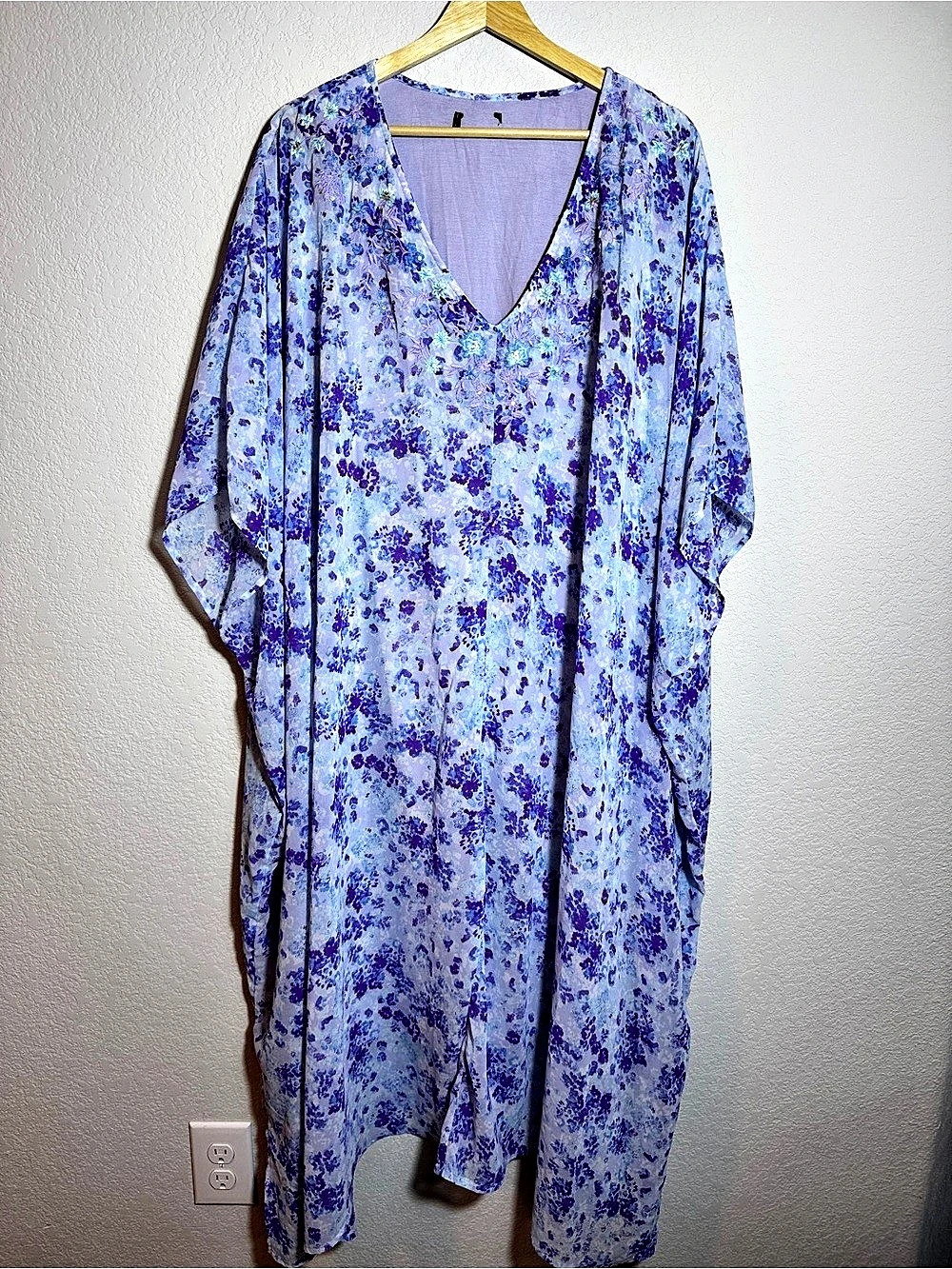 QVC Floral Maxi Dress in Purple & Blue Size Medium Like New